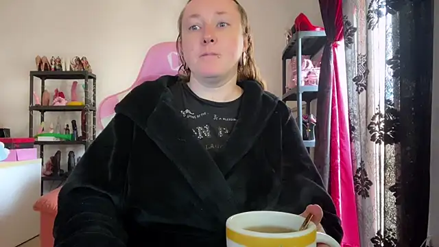 kisicaxx online show from 03-31-26, 02:17