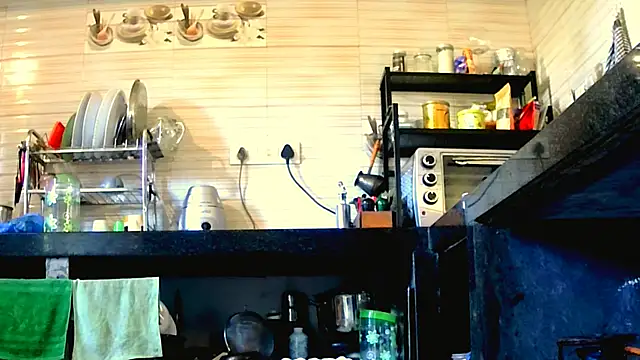 Fun4tipz online show from 11-18-25, 02:39