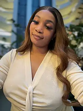   Nessa   online show from 12-22-24, 01:11