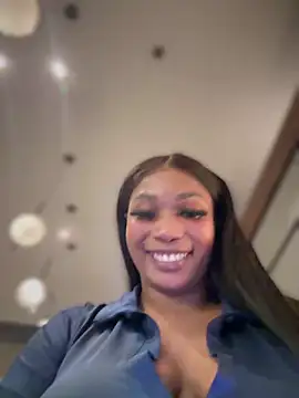   Nessa   online show from 01-18-25, 06:43