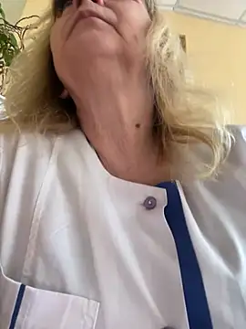 Snapshot of Irina2909@xh chatting on 03-13-25, 10:36 Irina2909xh online show from 03-13-25, 10:36