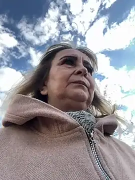 Snapshot of Irina2909@xh chatting on 03-14-25, 01:13 Irina2909xh online show from 03-14-25, 01:13