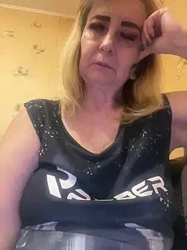 Snapshot of Irina2909@xh chatting on 03-16-25, 07:49 Irina2909xh online show from 03-16-25, 07:49