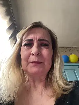 Snapshot of Irina2909@xh chatting on 03-23-25, 08:59 Irina2909xh online show from 03-23-25, 08:59