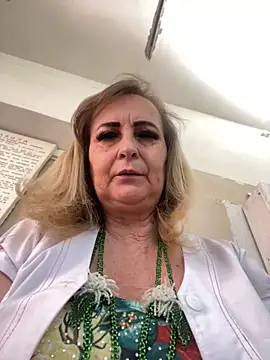 Snapshot of Irina2909@xh chatting on 09-26-25, 11:14 Irina2909xh online show from 09-26-25, 11:14