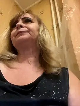 Snapshot of Irina2909@xh chatting on 09-29-25, 09:41 Irina2909xh online show from 09-29-25, 09:41