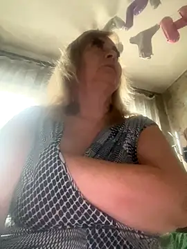 Snapshot of Irina2909@xh chatting on 11-23-25, 08:25 Irina2909xh online show from 11-23-25, 08:25