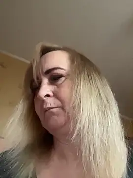 Snapshot of Irina2909@xh chatting on 12-01-25, 08:41 Irina2909xh online show from 12-01-25, 08:41