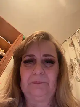 Irina2909xh online show from 04-18-26, 12:36