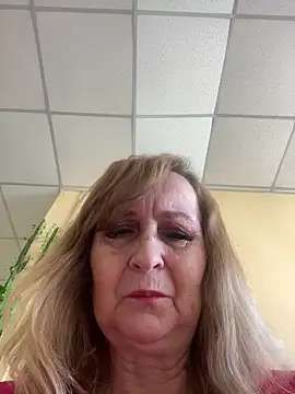 Irina2909xh online show from 05-11-26, 07:47
