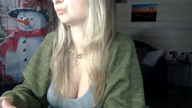 RubiLakros online show from 11-30-25, 11:36