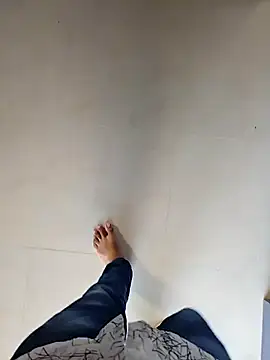 Snapshot of Big_boss_ind chatting on 11-24-25, 03:06 Big boss ind online show from 11-24-25, 03:06