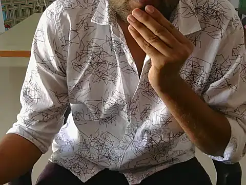 Snapshot of Big_boss_ind chatting on 01-11-26, 05:23 Big boss ind online show from 01-11-26, 05:23