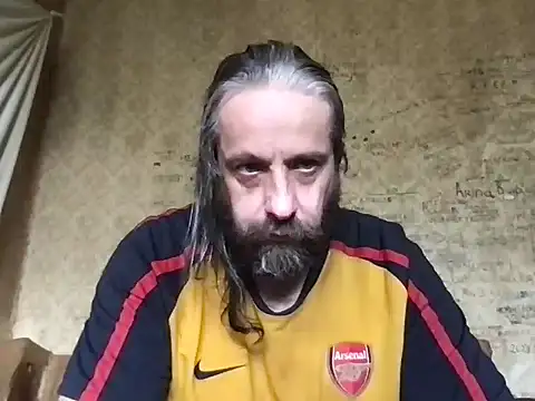 Snapshot of Trafo8 chatting on 07-12-26, 07:32 Trafo8 online show from 07-12-26, 07:32