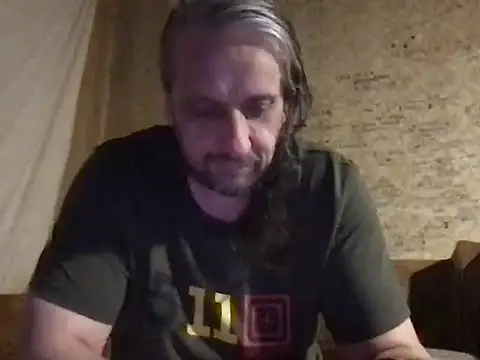 Snapshot of Trafo8 chatting on 07-27-26, 08:38 Trafo8 online show from 07-27-26, 08:38