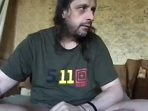 Snapshot of Trafo8 chatting on 07-28-26, 04:39 Trafo8 online show from 07-28-26, 04:39