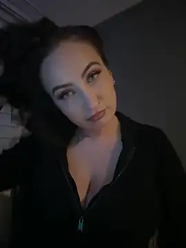 itsCassie online show from 02-12-25, 09:01