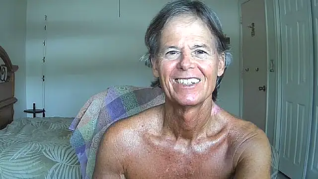 Snapshot of nakeedcowboi65 chatting on 05-12-26, 12:57 nakeedcowboi65 online show from 05-12-26, 12:57