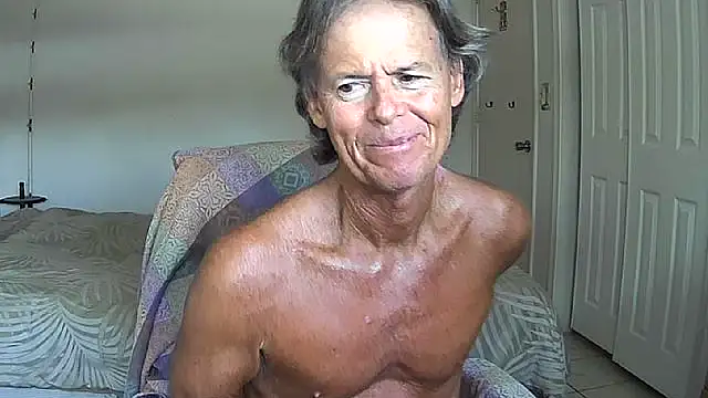 Snapshot of nakeedcowboi65 chatting on 05-27-26, 09:23 nakeedcowboi65 online show from 05-27-26, 09:23