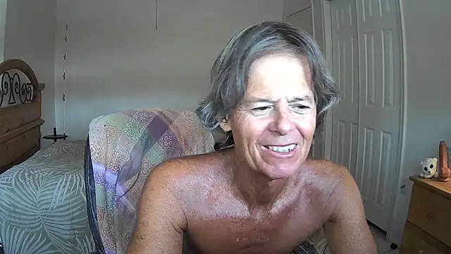 nakeedcowboi65 online show from 07-08-26, 09:30