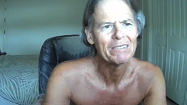 nakeedcowboi65 online show from 07-14-26, 12:22