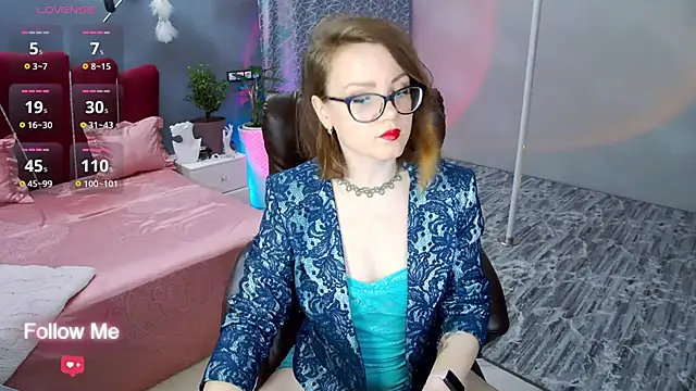 Snapshot of AngelaWhiti chatting on 12-15-24, 03:42 AngelaWhiti online show from 12-15-24, 03:42