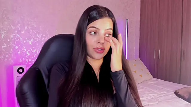Snapshot of salome__11 chatting on 02-20-25, 06:50 salome  11 online show from 02-20-25, 06:50