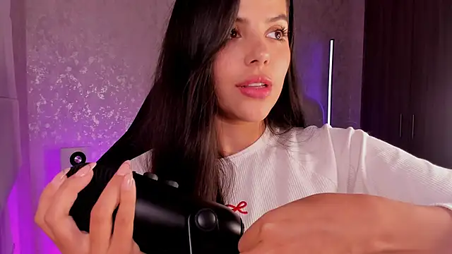 Snapshot of salome__11 chatting on 02-23-25, 04:28 salome  11 online show from 02-23-25, 04:28