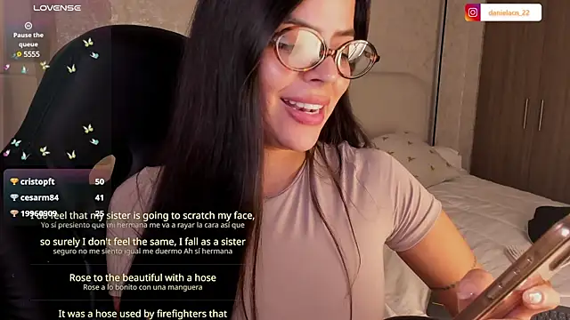 Snapshot of salome__11 chatting on 03-19-25, 04:14 salome  11 online show from 03-19-25, 04:14