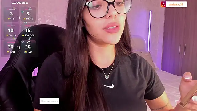 Snapshot of salome__11 chatting on 03-20-25, 04:07 salome  11 online show from 03-20-25, 04:07