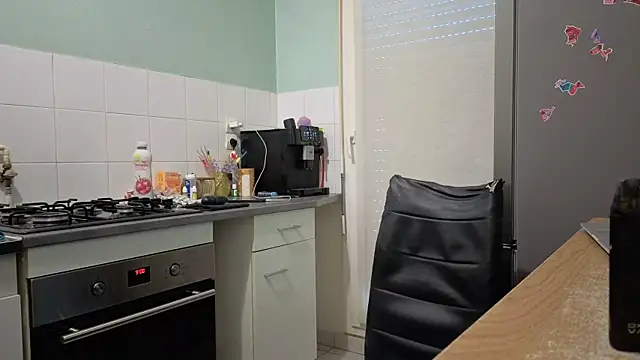 jennylovence online show from 06-05-26, 07:03