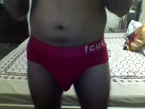 Snapshot of secretoxoxo chatting on 03-14-26, 05:35 secretoxoxo online show from 03-14-26, 05:35