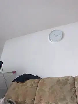 maciej online show from 09-25-25, 06:50