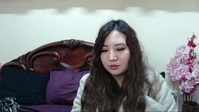 katydoll  online show from 02-28-25, 06:31