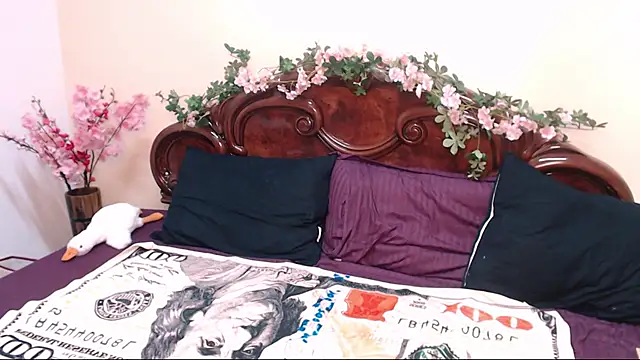 katydoll  online show from 03-12-25, 02:12