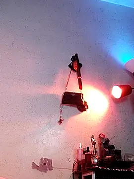 QueenSoreal online show from 02-17-25, 04:26