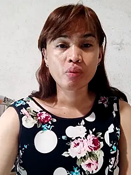 QueenSoreal online show from 09-09-25, 06:07