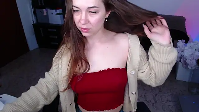 Snapshot of LizaSexy20 chatting on 05-13-26, 11:40 LizaSexy20 online show from 05-13-26, 11:40
