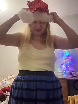 Susanel online show from 12-31-24, 03:42