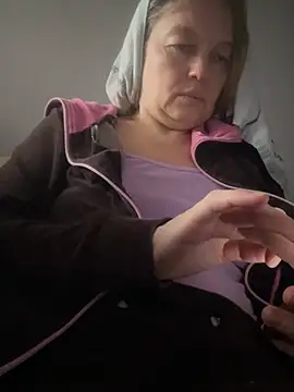 Susanel online show from 01-24-25, 09:28