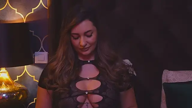 Snapshot of YaaraCollins chatting on 12-28-24, 08:47 YaaraCollins online show from 12-28-24, 08:47