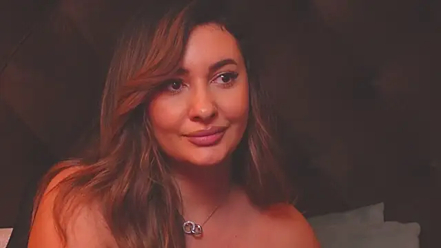 Snapshot of YaaraCollins chatting on 01-04-25, 07:13 YaaraCollins online show from 01-04-25, 07:13