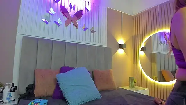 chantall1375 online show from 03-02-25, 04:42