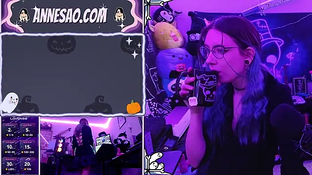 Snapshot of AnneSao chatting on 10-09-25, 11:25 AnneSao online show from 10-09-25, 11:25