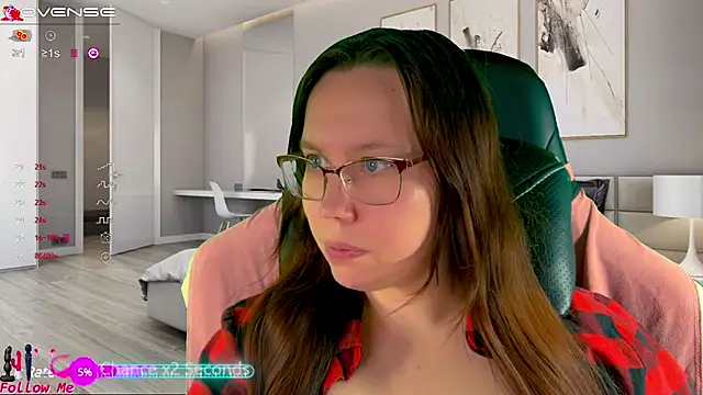 Victoria Romans online show from 01-19-25, 01:32