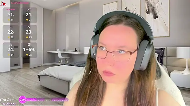 Snapshot of Victoria_Romans chatting on 07-25-26, 10:24 Victoria Romans online show from 07-25-26, 10:24