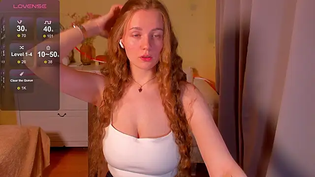 Snapshot of SweetMilkis chatting on 04-21-26, 07:50 SweetMilkis online show from 04-21-26, 07:50