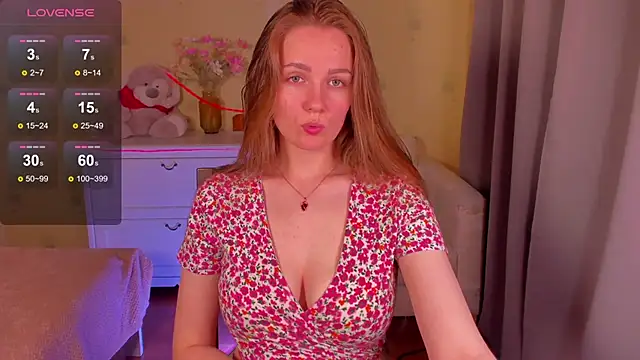 Snapshot of SweetMilkis chatting on 06-15-26, 05:59 SweetMilkis online show from 06-15-26, 05:59
