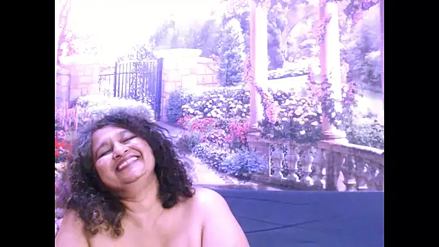 Snapshot of indianstar75 chatting on 02-25-25, 11:11 indianstar75 online show from 02-25-25, 11:11