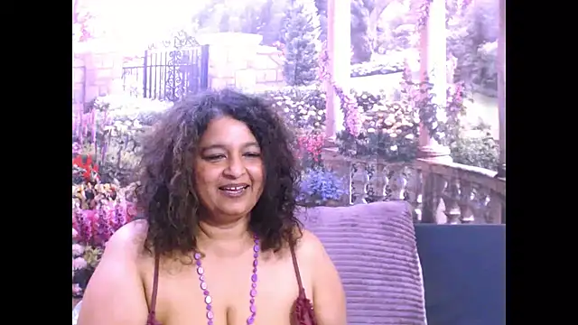 Snapshot of indianstar75 chatting on 03-01-25, 09:40 indianstar75 online show from 03-01-25, 09:40